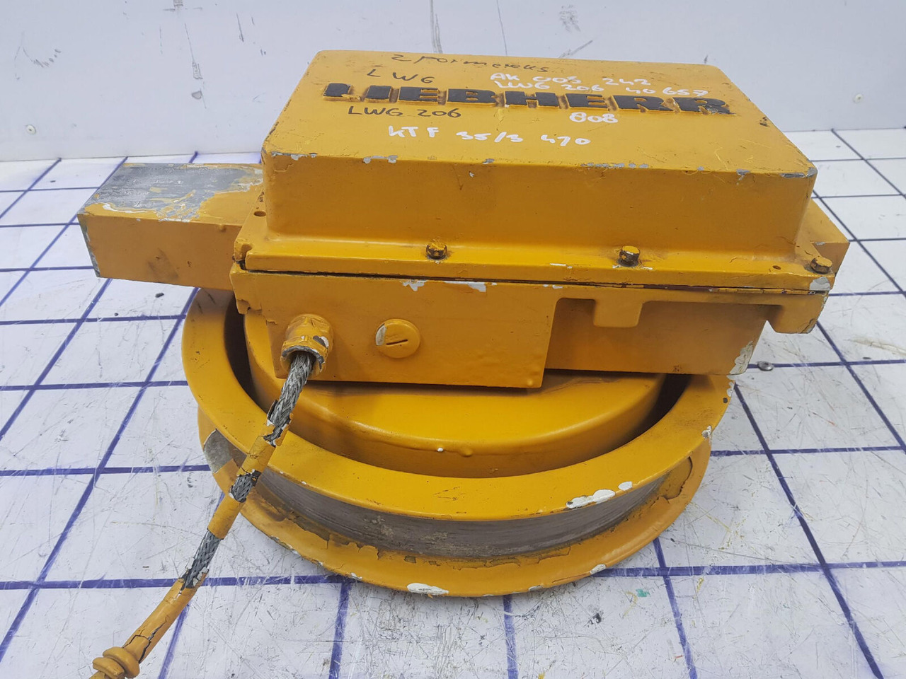 Liebherr lenght indicator LWG 206 - Carrocería y exterior para Autogrúa: foto 2 Liebherr lenght indicator LWG 206 - Carrocería y exterior para Autogrúa: foto 2