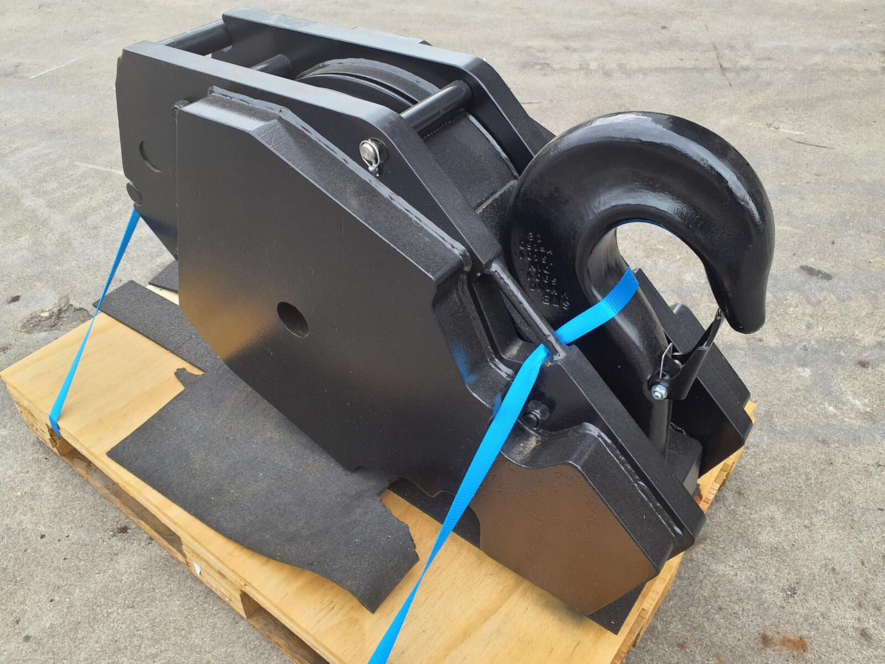 Liebherr Hookblock 23mm 1 sheave 31,2 t - Recambio para Grúa todo terreno: foto 2 Liebherr Hookblock 23mm 1 sheave 31,2 t - Recambio para Grúa todo terreno: foto 2