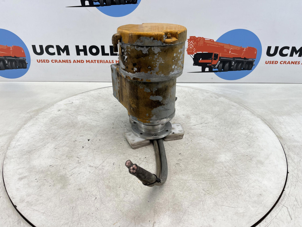 Liebherr LTM 1060-2 collecting ring - Recambio para Grúa: foto 2 Liebherr LTM 1060-2 collecting ring - Recambio para Grúa: foto 2