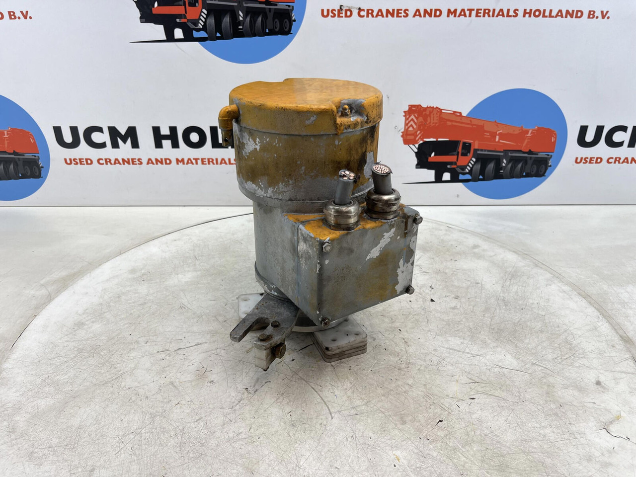 Liebherr LTM 1060-2 collecting ring - Recambio para Grúa: foto 3 Liebherr LTM 1060-2 collecting ring - Recambio para Grúa: foto 3