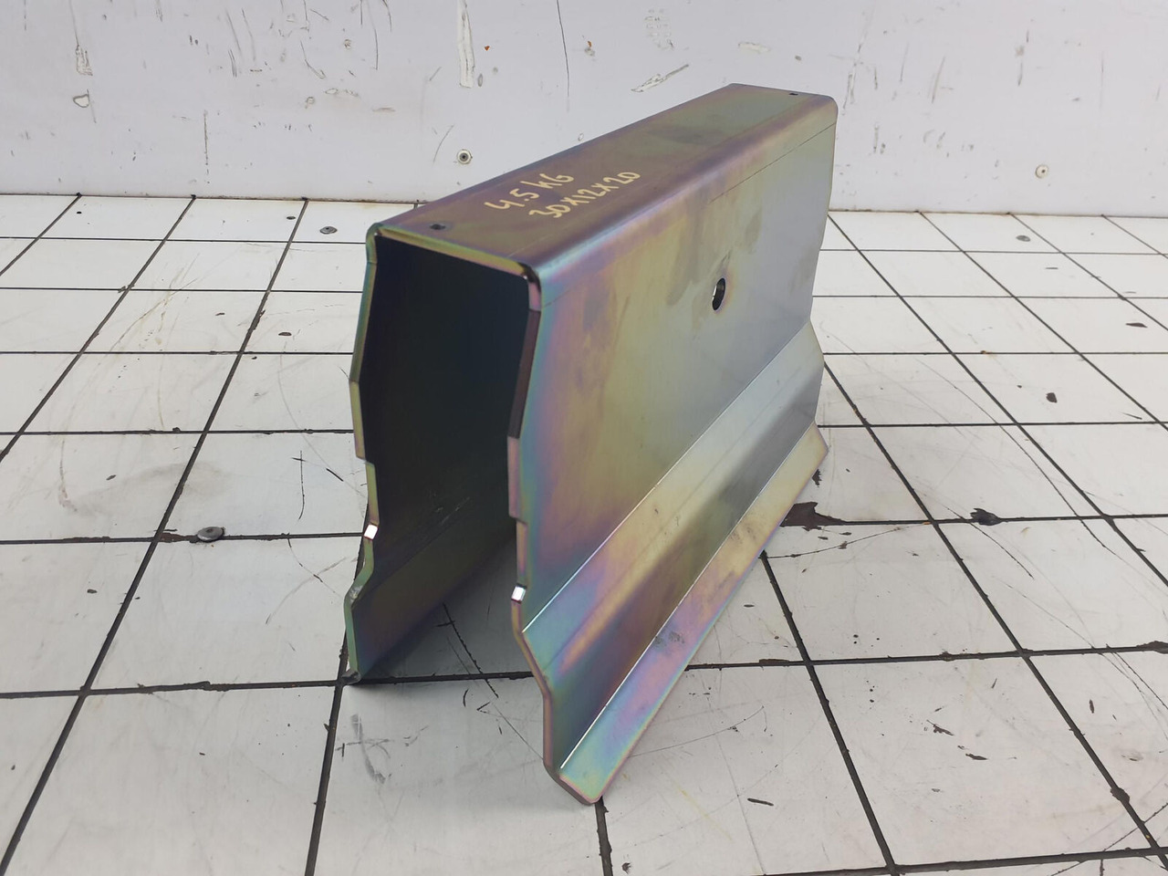 Liebherr LTM 1750-9.1 plate 4X300X465 - Recambio para Grúa: foto 2 Liebherr LTM 1750-9.1 plate 4X300X465 - Recambio para Grúa: foto 2