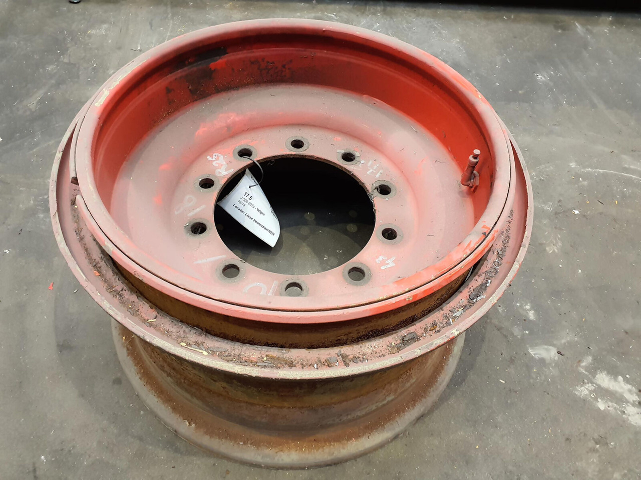 Rim 445/80R25 10 18 3p - Llanta para Grúa: foto 1 Rim 445/80R25 10 18 3p - Llanta para Grúa: foto 1