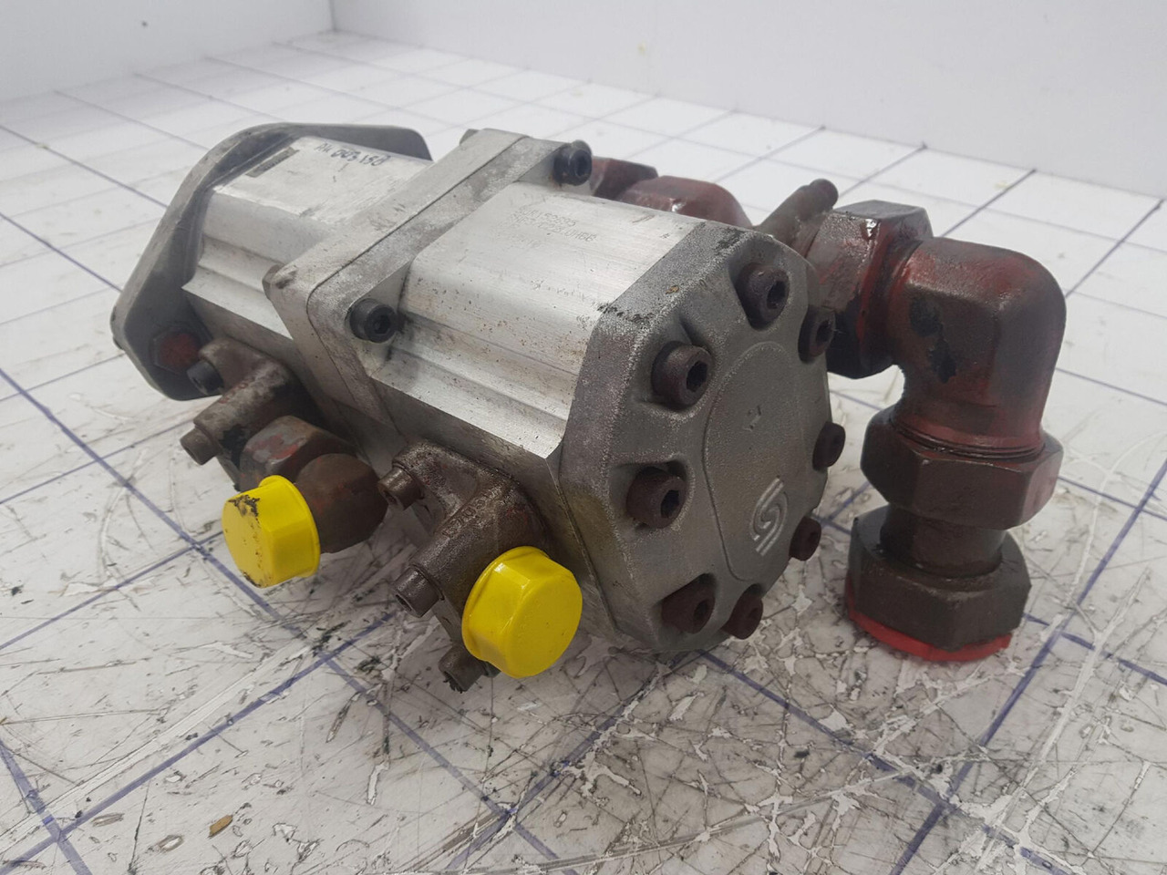 Sauer-Danfoss 70 GMT dual gear pump - Bomba hidráulica para Autogrúa: foto 2 Sauer-Danfoss 70 GMT dual gear pump - Bomba hidráulica para Autogrúa: foto 2