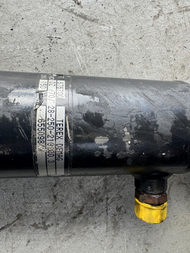 Terex Demag AC 25 steering cylinder - Cilindro hidráulico para Autogrúa: foto 5 Terex Demag AC 25 steering cylinder - Cilindro hidráulico para Autogrúa: foto 5