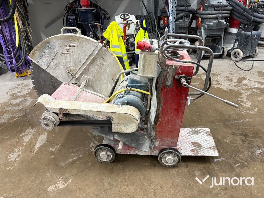 Betongsåg - 1.5m - Maquinaria para hormigón: foto 4 Betongsåg - 1.5m - Maquinaria para hormigón: foto 4