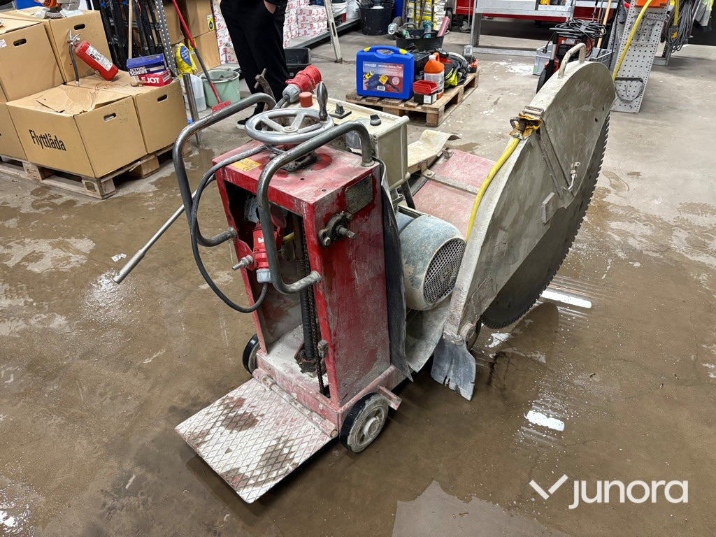 Betongsåg - 1.5m - Maquinaria para hormigón: foto 1 Betongsåg - 1.5m - Maquinaria para hormigón: foto 1