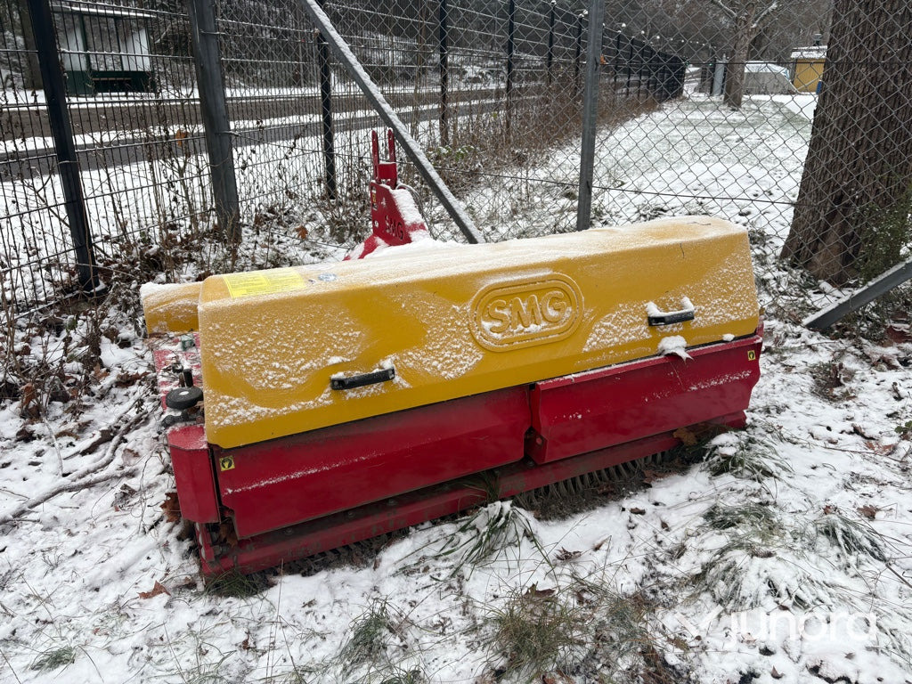 Djuprengörare - Turfking TK1500 - Maquinaria de jardinería: foto 3 Djuprengörare - Turfking TK1500 - Maquinaria de jardinería: foto 3