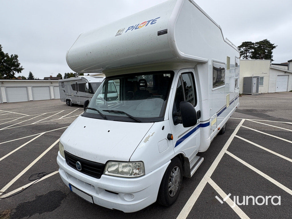 Fiat Pilote Husbil - Autocaravana capuchina: foto 1 Fiat Pilote Husbil - Autocaravana capuchina: foto 1