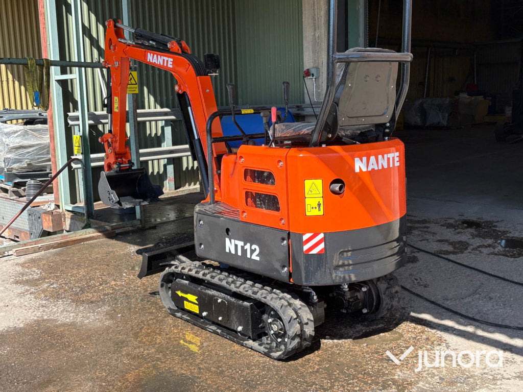 Grävmaskin Nante NT12 1 ton - Miniexcavadora: foto 4 Grävmaskin Nante NT12 1 ton - Miniexcavadora: foto 4