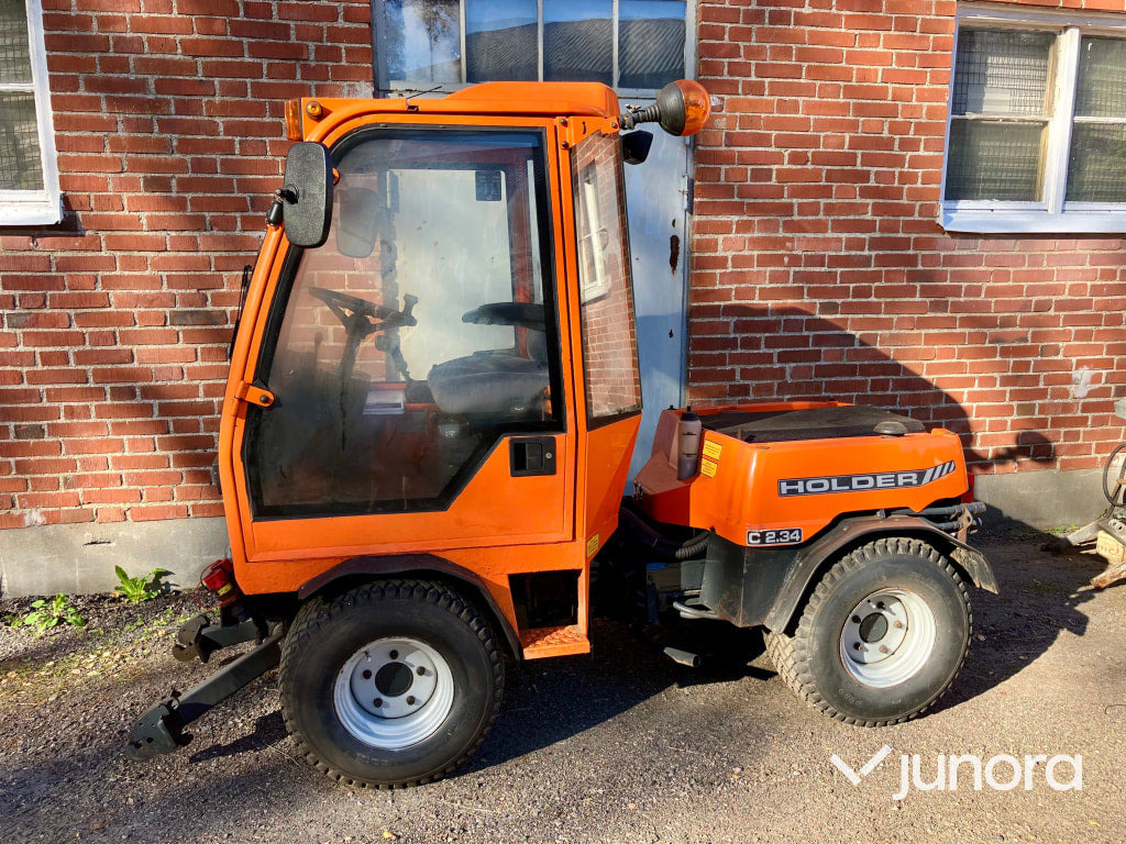Holder C240 redskapsbärare - Tractor municipal: foto 1 Holder C240 redskapsbärare - Tractor municipal: foto 1