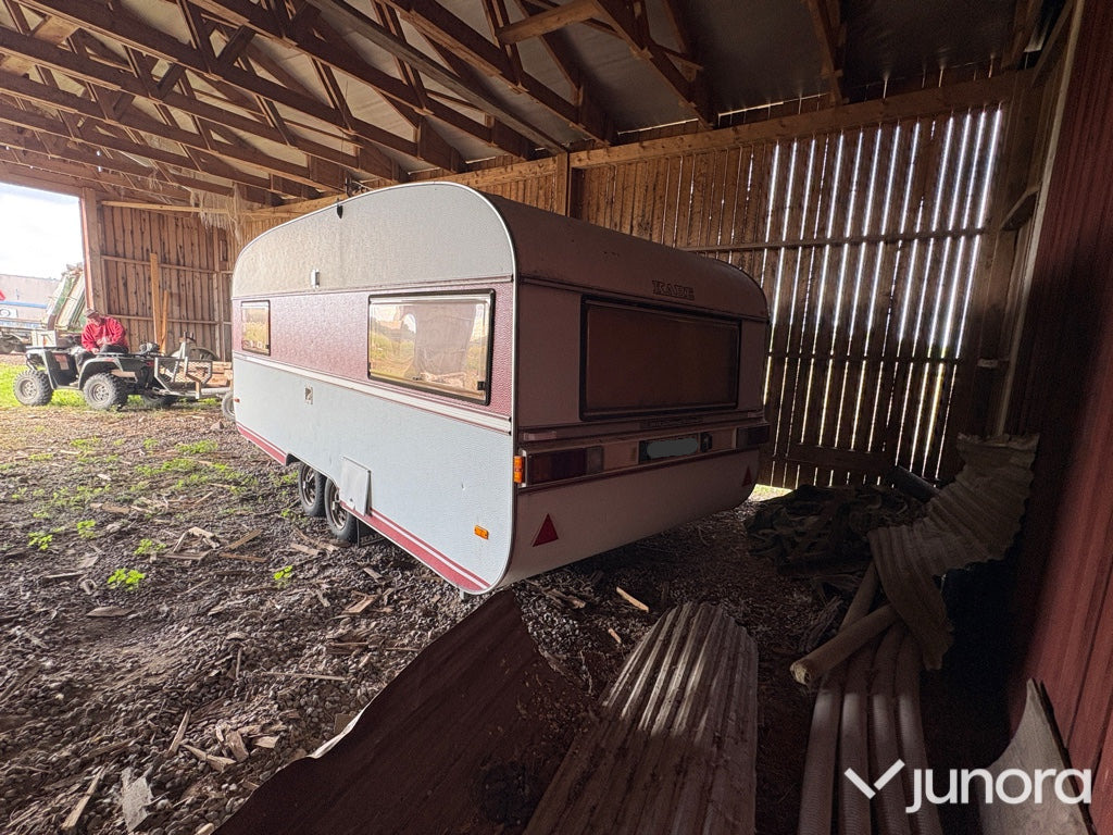 Husvagn - Kabe, Smaragd Grand Deluxe - Caravana: foto 3 Husvagn - Kabe, Smaragd Grand Deluxe - Caravana: foto 3