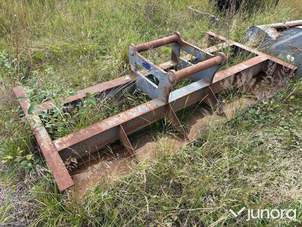 Avjämningsbalk 3000 - Implemento para Excavadora: foto 1 Avjämningsbalk 3000 - Implemento para Excavadora: foto 1