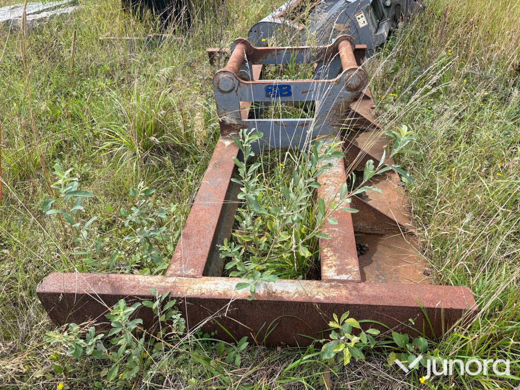 Avjämningsbalk 3000 - Implemento para Excavadora: foto 2 Avjämningsbalk 3000 - Implemento para Excavadora: foto 2