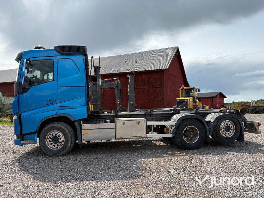 Camión multibasculante Lastväxlare Volvo FH500: foto 1