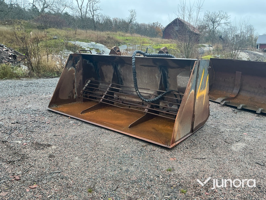 Sandspridareskopa - Gradmeko Stora BM - Esparcidor de sal: foto 1 Sandspridareskopa - Gradmeko Stora BM - Esparcidor de sal: foto 1