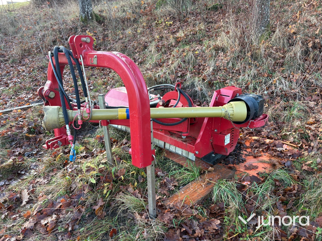 Släntklippare Kantklippare - Flail Mower - Desbrozadora de martillos: foto 1 Släntklippare Kantklippare - Flail Mower - Desbrozadora de martillos: foto 1