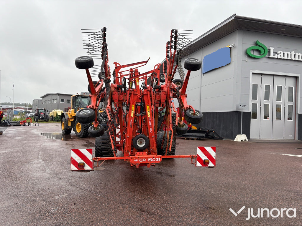 Strängläggare Kuhn GA15031 - Henificadora: foto 4 Strängläggare Kuhn GA15031 - Henificadora: foto 4