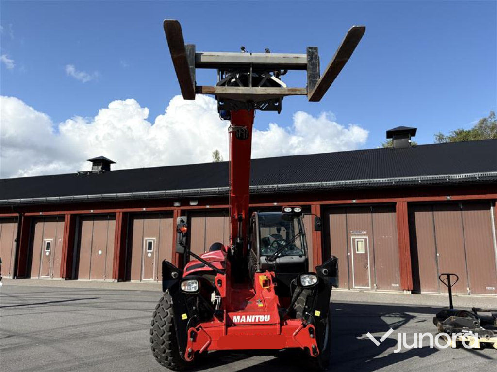 Teleskoplastare MANITOU MT 1840 HA ST4 - flera tillbehör & redskap - Manipulador telescópico: foto 2 Teleskoplastare MANITOU MT 1840 HA ST4 - flera tillbehör & redskap - Manipulador telescópico: foto 2