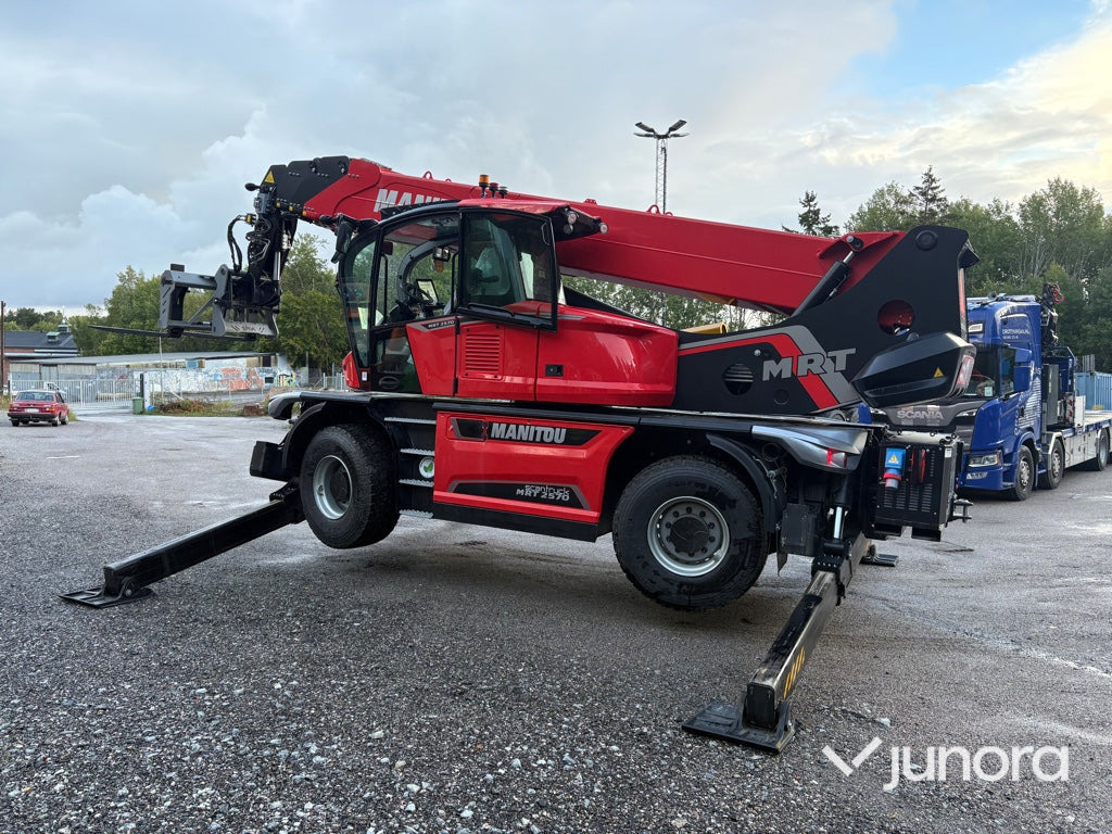 Teleskoplastare Manitou MRT 2570 inkl. tillbehör - Manipulador telescópico: foto 4 Teleskoplastare Manitou MRT 2570 inkl. tillbehör - Manipulador telescópico: foto 4
