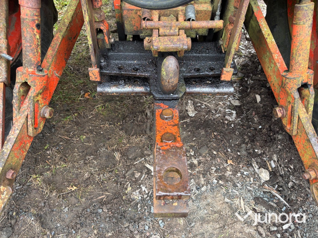 Traktor - Case 1490 4-WD med lastare - Tractor: foto 5 Traktor - Case 1490 4-WD med lastare - Tractor: foto 5
