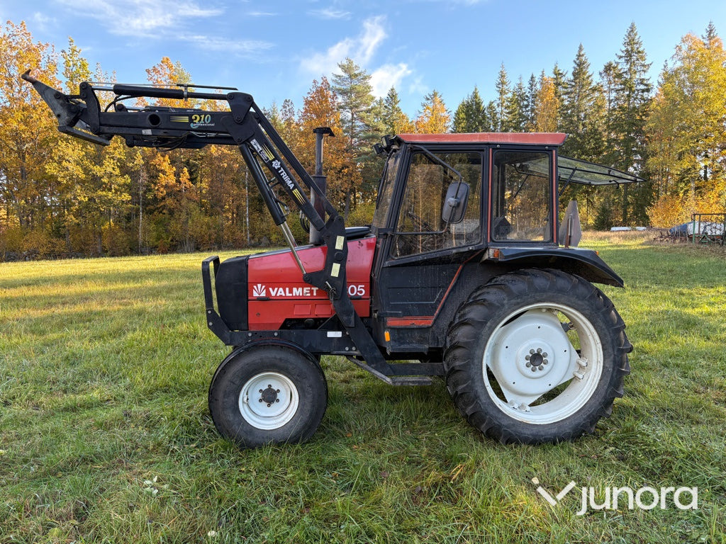 Traktor - Valmet 305 - Tractor: foto 2 Traktor - Valmet 305 - Tractor: foto 2