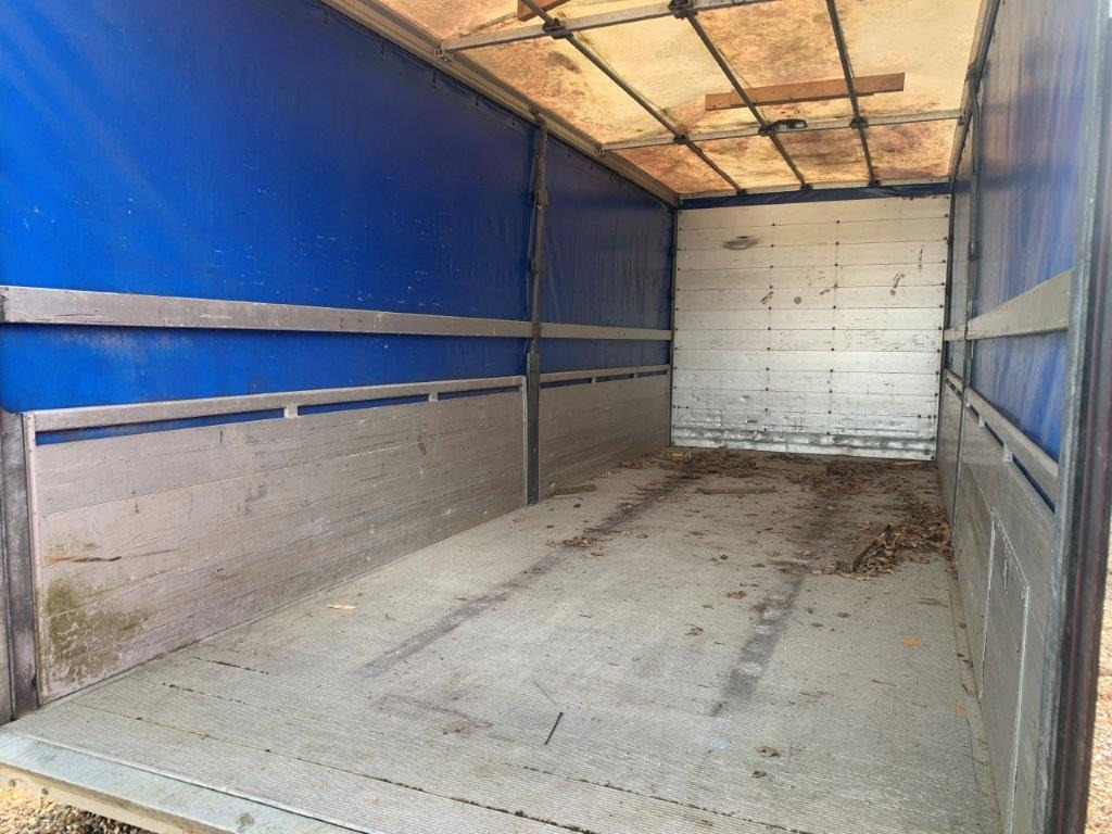 7450 mm gardinsider + alu sider - Remolque con toldo: foto 3 7450 mm gardinsider + alu sider - Remolque con toldo: foto 3