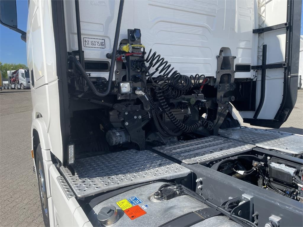 Scania S660 A 6x2 NB 2950  - Cabeza tractora: foto 5 Scania S660 A 6x2 NB 2950  - Cabeza tractora: foto 5