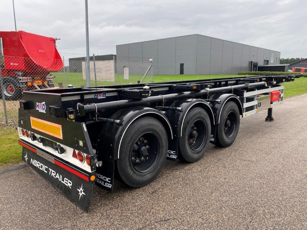 HRD 3-aks 20 + 30 ADR - Semirremolque portacontenedore/ Intercambiable: foto 1 HRD 3-aks 20 + 30 ADR - Semirremolque portacontenedore/ Intercambiable: foto 1
