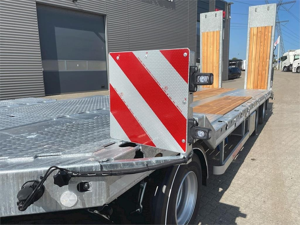 Hangler VTS-H 400 4 akslet - 2 delt ramper  - Remolque góndola rebajadas: foto 4 Hangler VTS-H 400 4 akslet - 2 delt ramper  - Remolque góndola rebajadas: foto 4