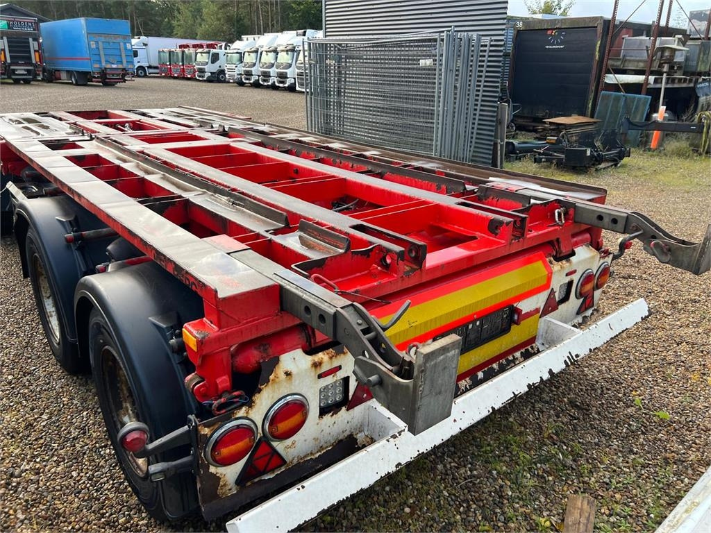 Kel-Berg D24B3 6,0 - 6,5 mtr. containere - Remolque multilift/ Portacontenedores de cadenas: foto 2 Kel-Berg D24B3 6,0 - 6,5 mtr. containere - Remolque multilift/ Portacontenedores de cadenas: foto 2