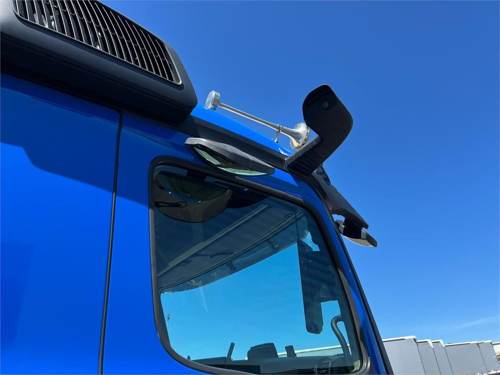 Camión portacontenedor de cadenas Mercedes-Benz Antos 2545 - HMF 1520K-RCkran: foto 11 Camión portacontenedor de cadenas Mercedes-Benz Antos 2545 - HMF 1520K-RCkran: foto 11