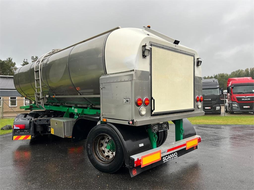 SVF 20000 ltr isoleret rustfri mælketank - Semirremolque cisterna: foto 1 SVF 20000 ltr isoleret rustfri mælketank - Semirremolque cisterna: foto 1