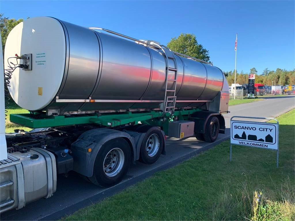 SVF 20000 ltr isoleret rustfri mælketank - Semirremolque cisterna: foto 1 SVF 20000 ltr isoleret rustfri mælketank - Semirremolque cisterna: foto 1
