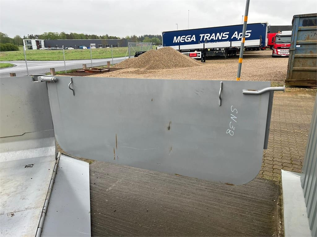 Carrocería abierta Scancon SH6014 Hardox 14m3 6000mm: foto 22 Carrocería abierta Scancon SH6014 Hardox 14m3 6000mm: foto 22