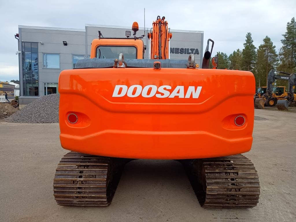 Doosan DX140LC KALLISTAJA+PYÖRITTÄJÄ - Excavadora de cadenas: foto 4 Doosan DX140LC KALLISTAJA+PYÖRITTÄJÄ - Excavadora de cadenas: foto 4
