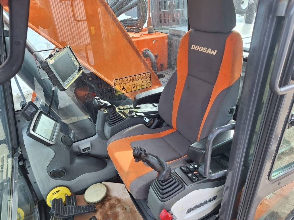 Excavadora de cadenas Doosan DX235LCR-5 PYÖRITTÄJÄ, 3D-LAITTEET: foto 12
