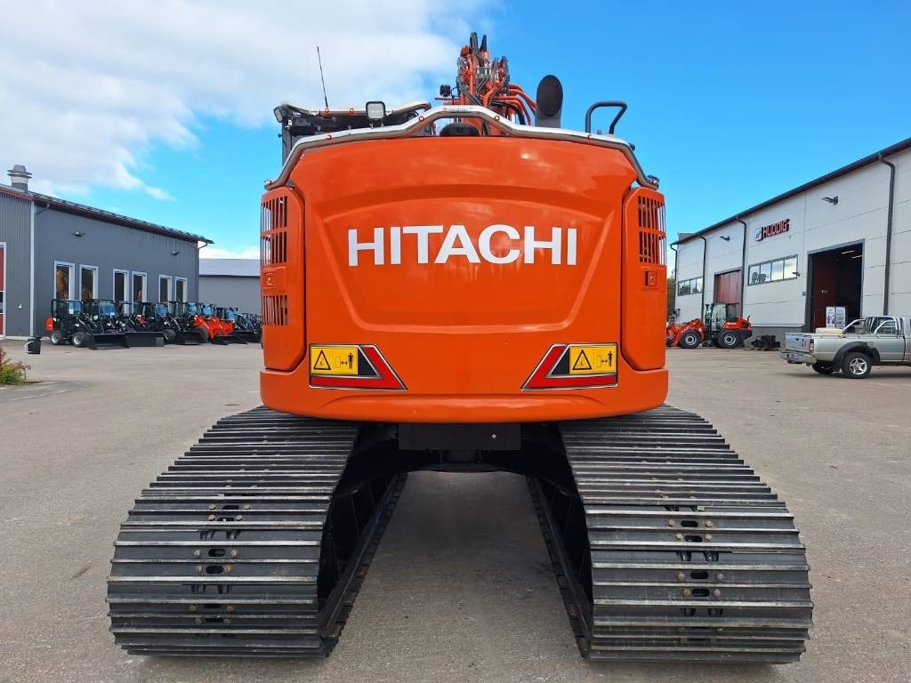 Hitachi MYYTY! SOLD! ZX135USL-7 -SUOALUSTA- - Excavadora de cadenas: foto 4 Hitachi MYYTY! SOLD! ZX135USL-7 -SUOALUSTA- - Excavadora de cadenas: foto 4