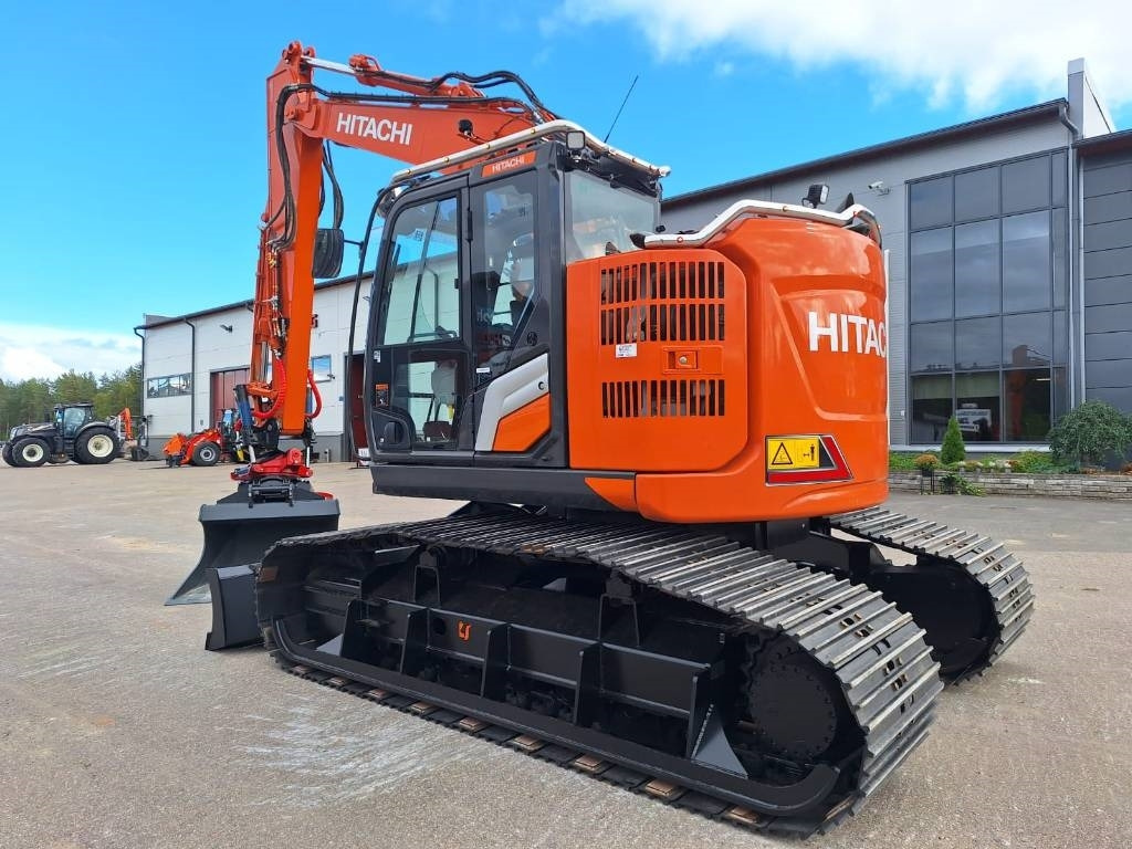 Hitachi MYYTY! SOLD! ZX135USL-7 -SUOALUSTA- - Excavadora de cadenas: foto 3 Hitachi MYYTY! SOLD! ZX135USL-7 -SUOALUSTA- - Excavadora de cadenas: foto 3