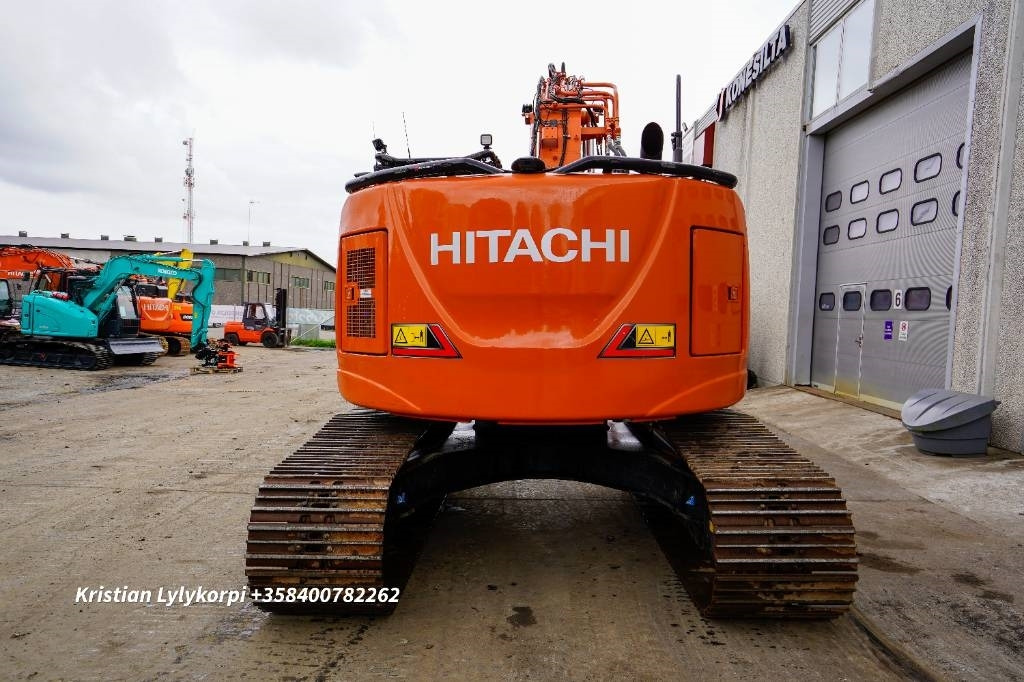 Hitachi ZX225USLC-7 ENGCON JA NOVATRON - Excavadora de cadenas: foto 4 Hitachi ZX225USLC-7 ENGCON JA NOVATRON - Excavadora de cadenas: foto 4
