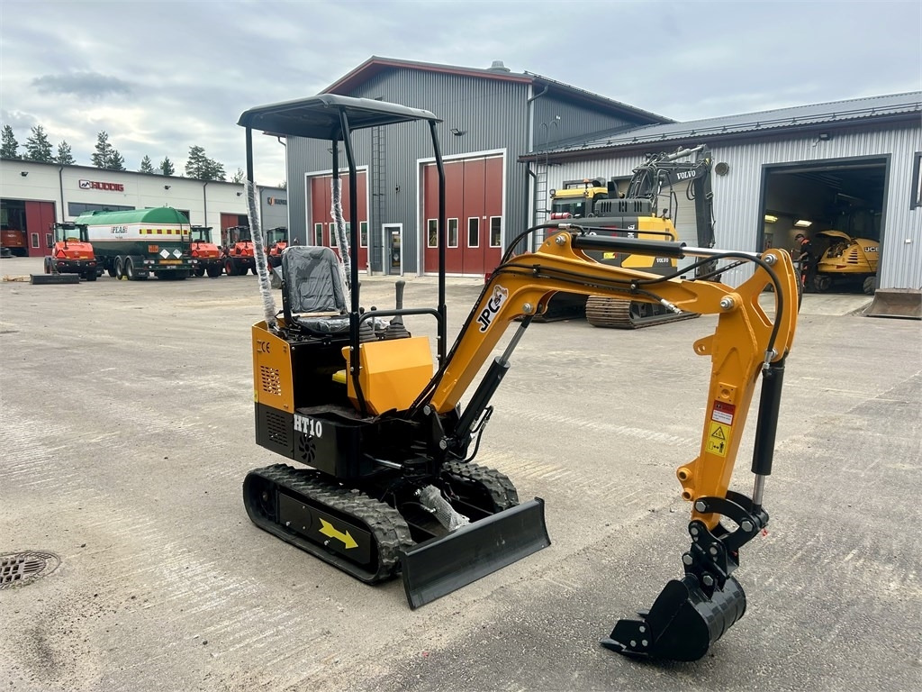 JPC HT10 KATOS KUIN UUSI  - Miniexcavadora: foto 5 JPC HT10 KATOS KUIN UUSI  - Miniexcavadora: foto 5
