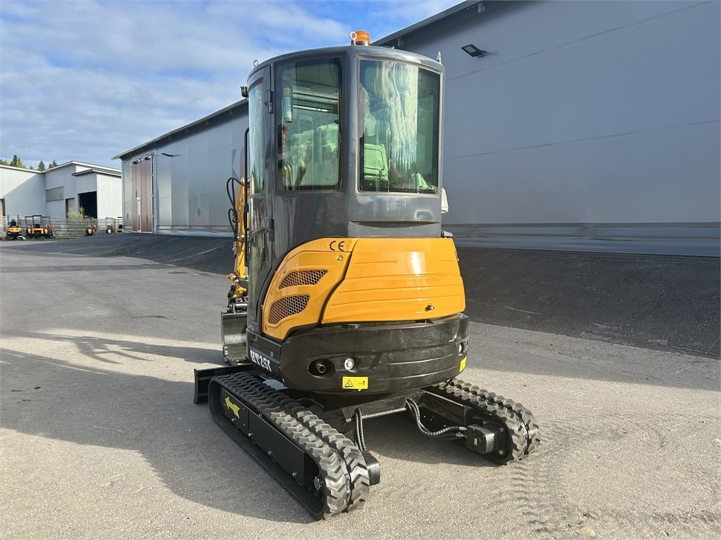 JPC HT25J HYTILLÄ  - Miniexcavadora: foto 2 JPC HT25J HYTILLÄ  - Miniexcavadora: foto 2
