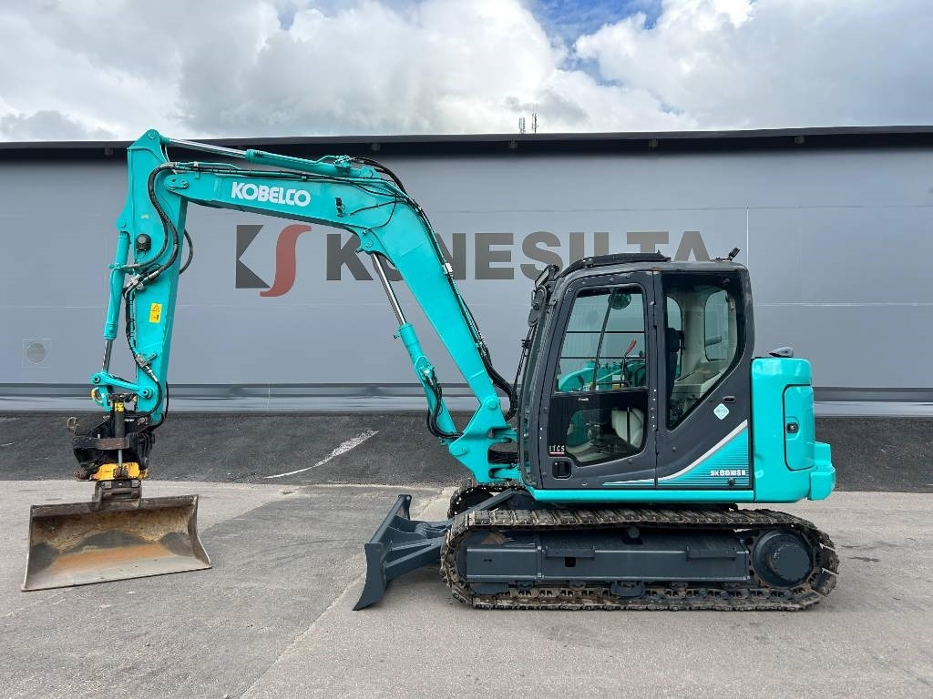 Kobelco SK85MSR-3 PYÖRITTÄJÄLLÄ  - Miniexcavadora: foto 1 Kobelco SK85MSR-3 PYÖRITTÄJÄLLÄ  - Miniexcavadora: foto 1