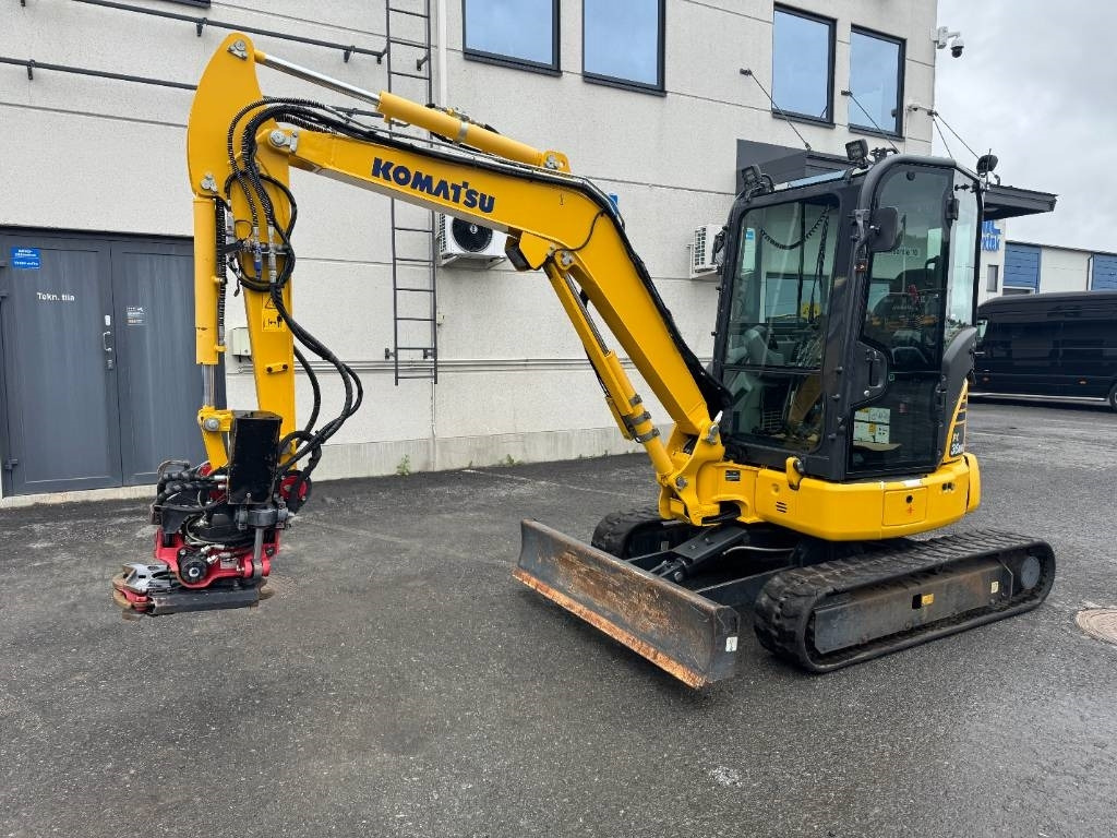 Komatsu PC 35 MR-5 - Miniexcavadora: foto 2 Komatsu PC 35 MR-5 - Miniexcavadora: foto 2