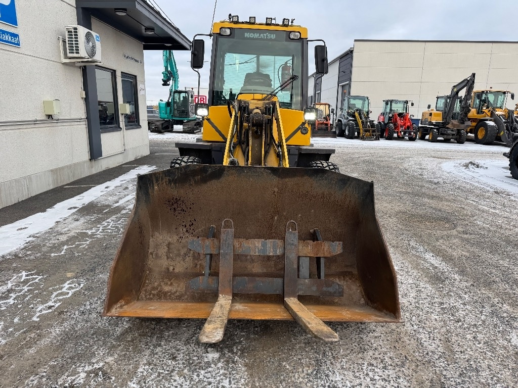 Cargadora de ruedas Komatsu WA75-3 30KM/H, 1-omistaja: foto 6