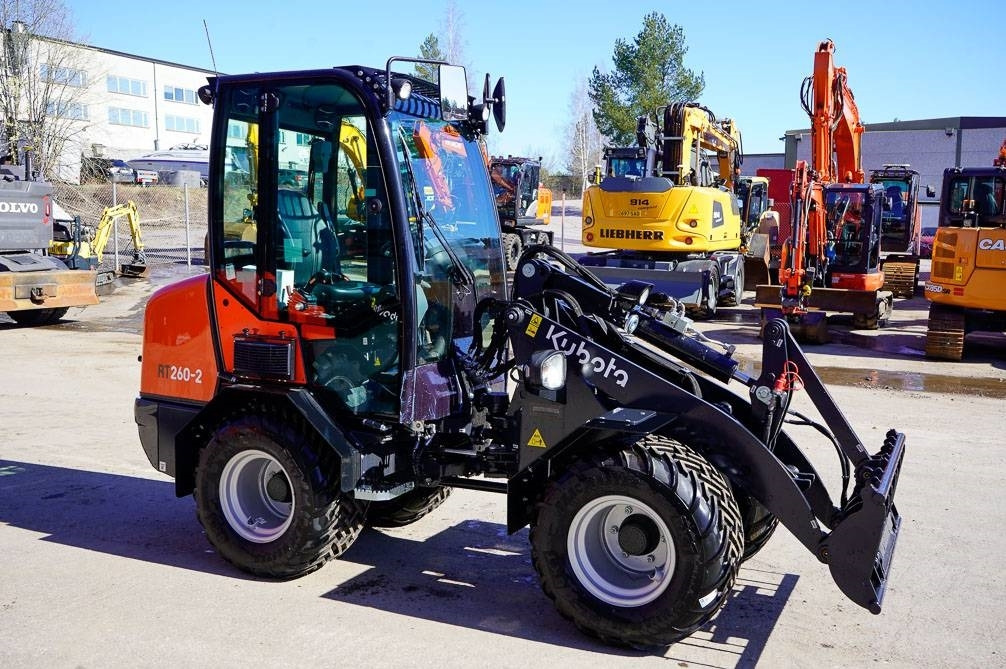 Kubota RT260-2 DELUXE - Cargadora de ruedas: foto 5 Kubota RT260-2 DELUXE - Cargadora de ruedas: foto 5