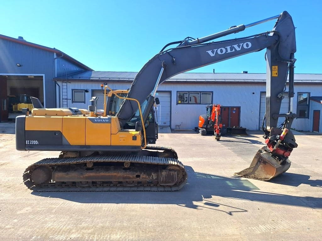 Volvo EC220DL PYÖRITTÄJÄLLÄ  - Excavadora de cadenas: foto 5 Volvo EC220DL PYÖRITTÄJÄLLÄ  - Excavadora de cadenas: foto 5