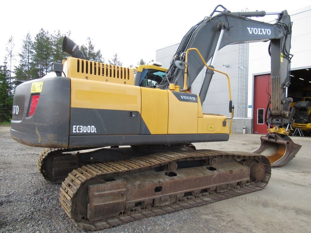 Volvo EC300DL PYÖRITTÄJÄLLÄ - Excavadora de cadenas: foto 5 Volvo EC300DL PYÖRITTÄJÄLLÄ - Excavadora de cadenas: foto 5