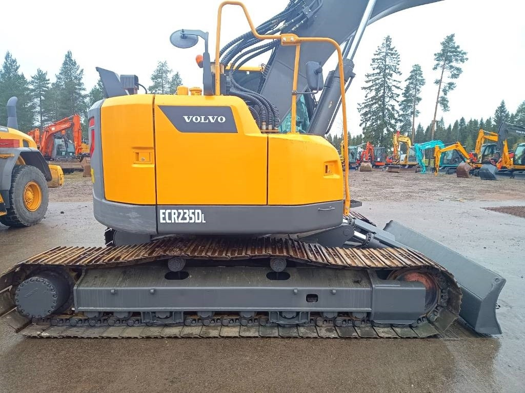 Volvo ECR235DL PYÖRITTÄJÄLLÄ - Excavadora de cadenas: foto 5 Volvo ECR235DL PYÖRITTÄJÄLLÄ - Excavadora de cadenas: foto 5