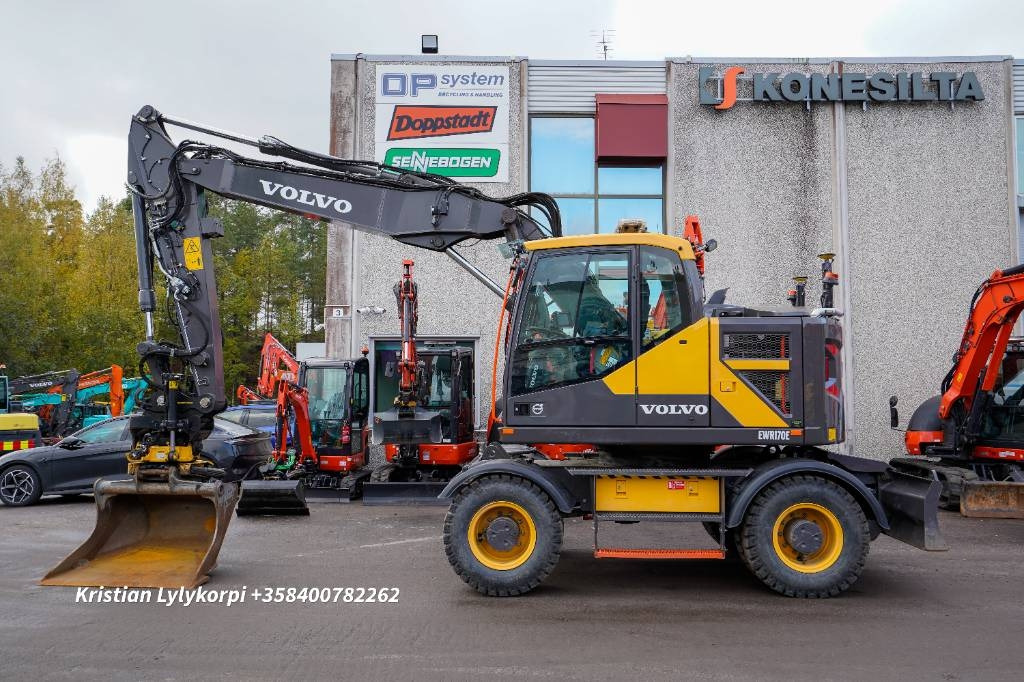 Volvo EWR170E HUIPPUVARUSTEET - Excavadora de ruedas: foto 1 Volvo EWR170E HUIPPUVARUSTEET - Excavadora de ruedas: foto 1