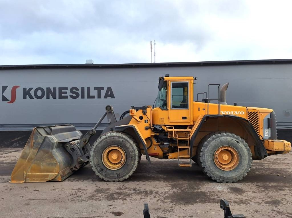Volvo L150E VAAKA, V-KÄRKIKAUHA - Cargadora de ruedas: foto 1 Volvo L150E VAAKA, V-KÄRKIKAUHA - Cargadora de ruedas: foto 1